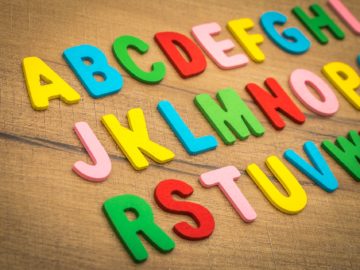 Crescere bambini bilingue è possibile con l'aiuto di tutta la famiglia