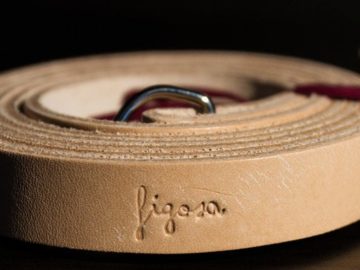 La tracolla ideale per la tua macchina fotografica è by Figosa